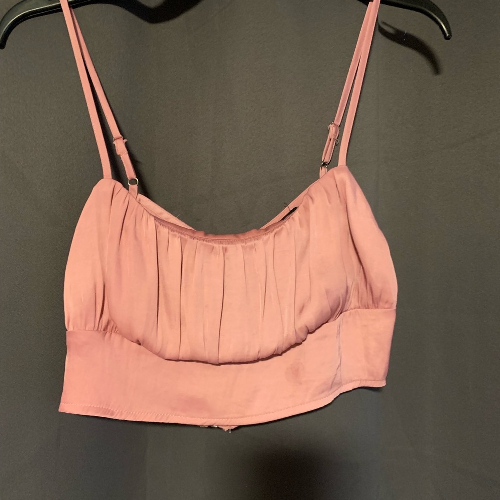 Kendall&Kylie cropped tank top
